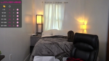 Hotmuscles6t9  31-08-2021 video spray milk